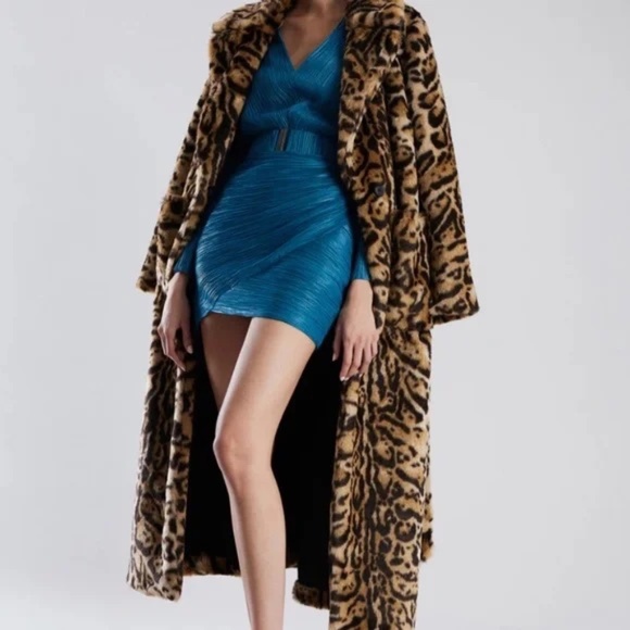 NWT Belted Leopard Faux Fur Full Length Coat! - Picture 5 of 12